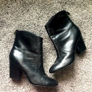 NINE WEST leather booties